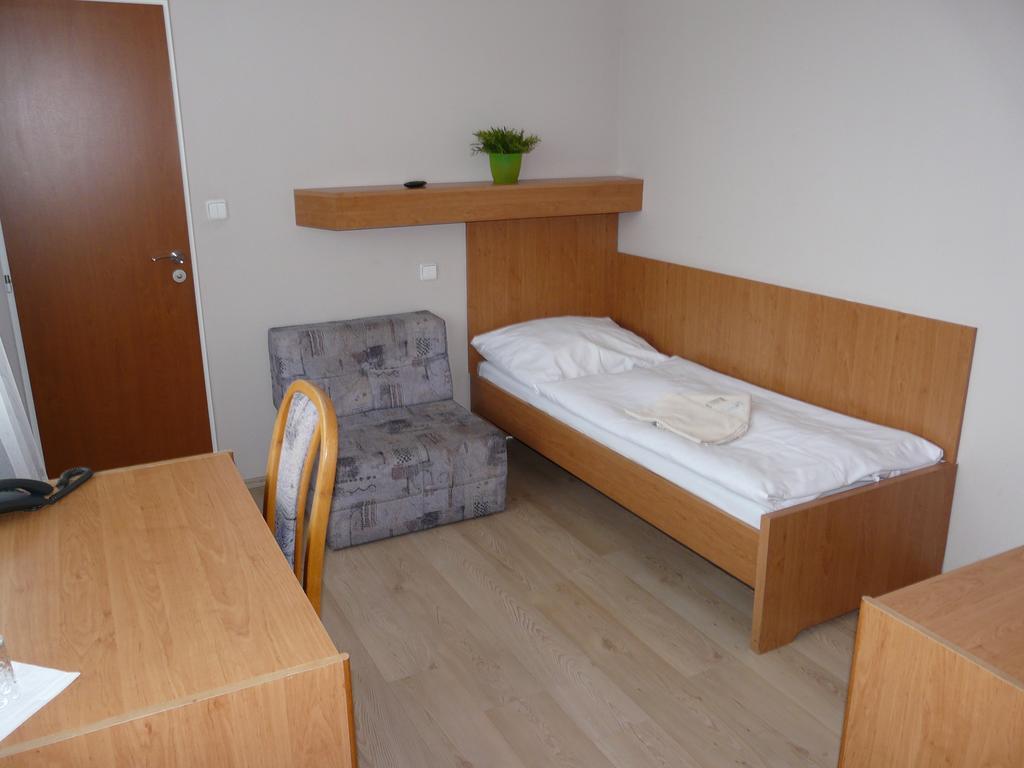 Zlín Hotel Ondras الغرفة الصورة