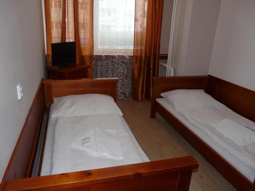 Zlín Hotel Ondras الغرفة الصورة