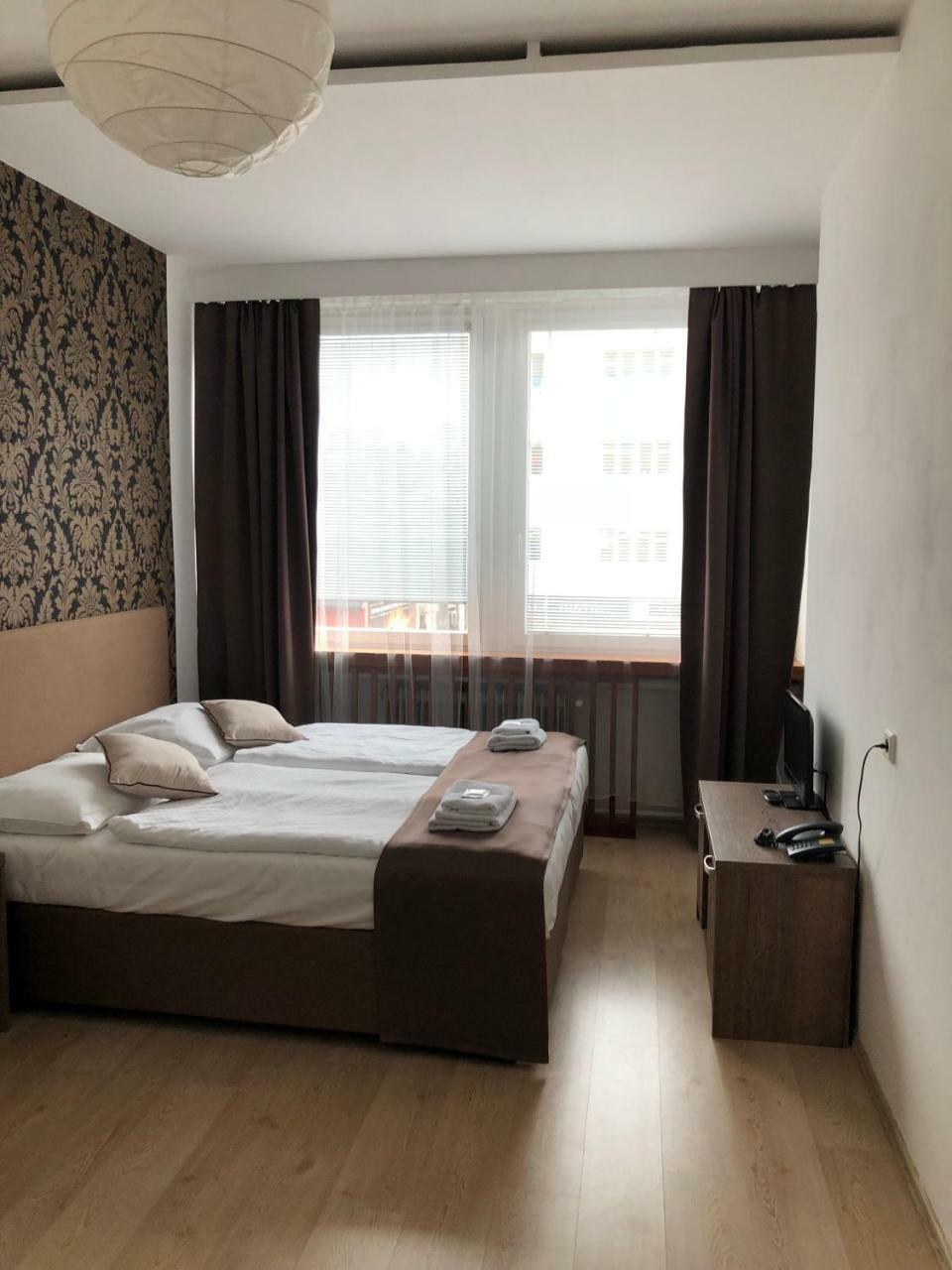 Zlín Hotel Ondras المظهر الخارجي الصورة