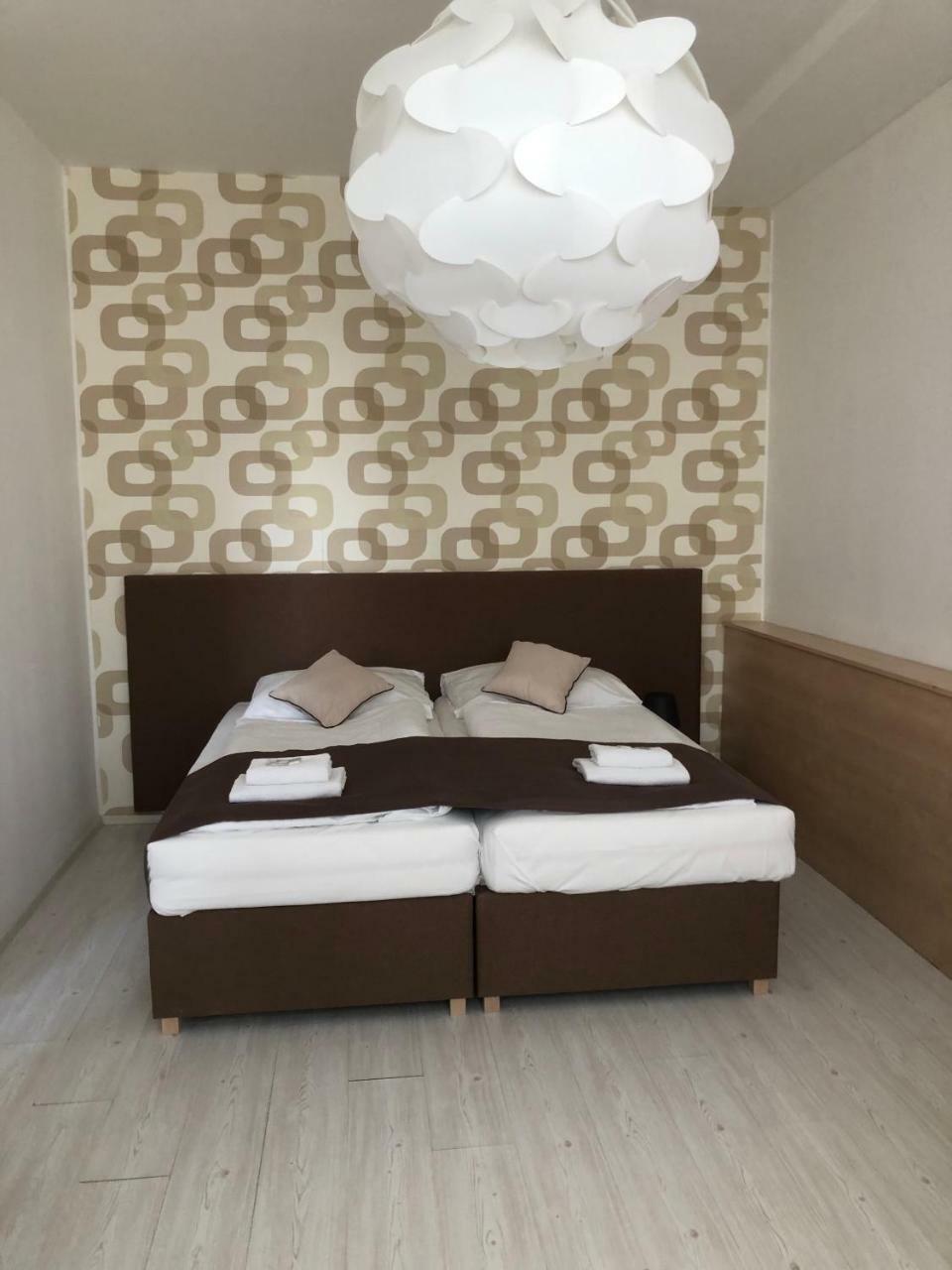 Zlín Hotel Ondras المظهر الخارجي الصورة